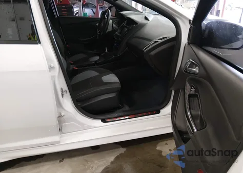 2018 Ford Focus St from USA, damaged, VIN 1FADP3L90JL322328